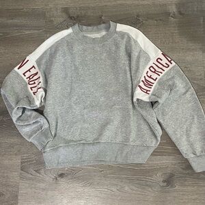 Women’s medium gray American Eagle logo sweatshirt